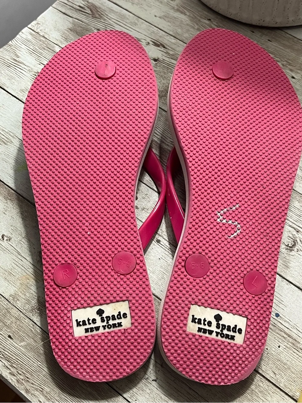 Kate Spade floral flip flop